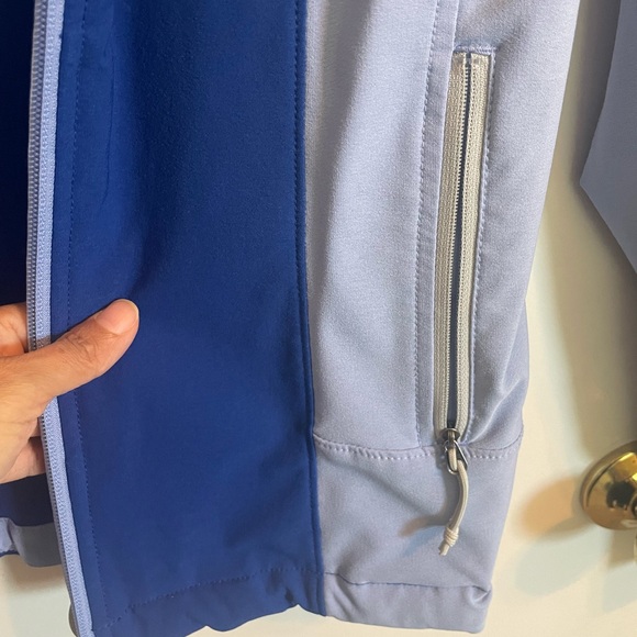 The North Face Jacket - Picture 3 of 7